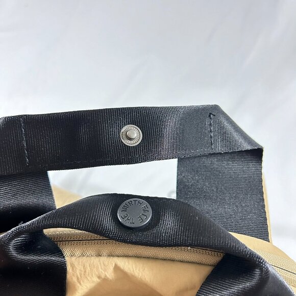 NWT NORTH FACE Women's Never Stop 20L Backpack School Kelp Tan TNF One Size - Picture 11 of 11